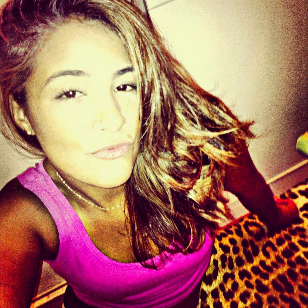 Instagram: _marcellalvess