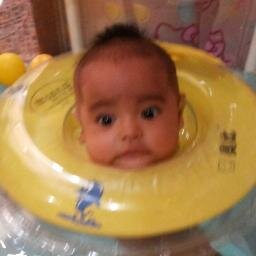 WindahPastiwi's profile picture. Menjadi seorang istri dan ibu adalah sebuah hal besar