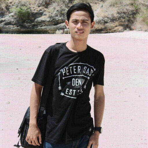Simple Person with simple life.