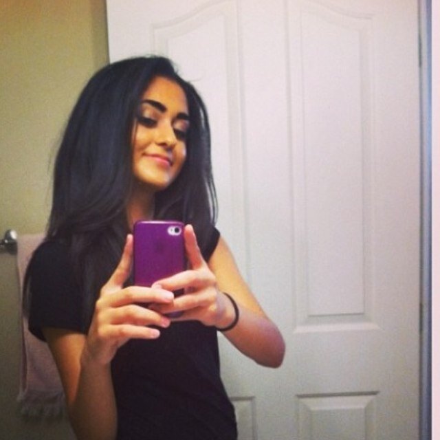 CarmenSahr's profile picture. 