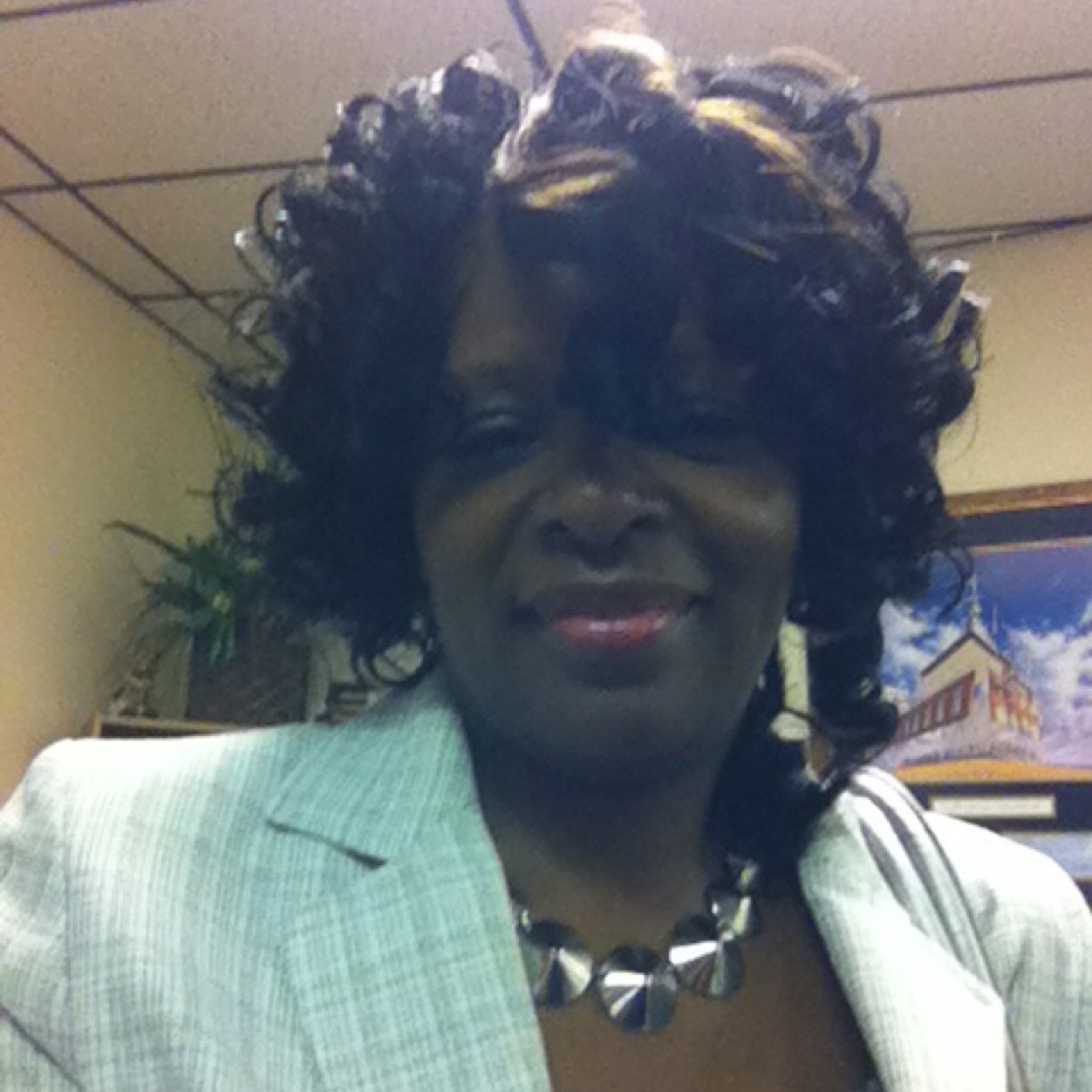 LizzMCcrea's profile picture. Certified Life Coach 📚↙️Founder/Non-Profit Scholarship  ⚖️LegalShield Independent Associate /Event Planner Sowing SeedsCoaching  https://t.co/5ufEMK44Nq