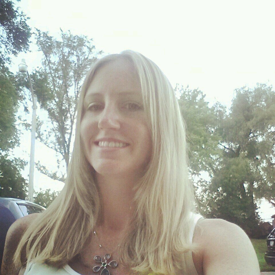 Sports Mom. Lover of Milwaukee, sports, music and travelling (and any combination of the 4).