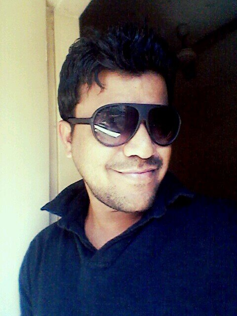 kk4236522's profile picture. Not an Engineer :p