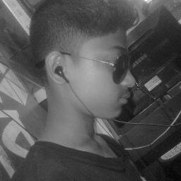 I'm very simple and odinary boy.
I luv music,net browsing etc.
Ask me quetions on
http://t.co/dOxY10uxEQ