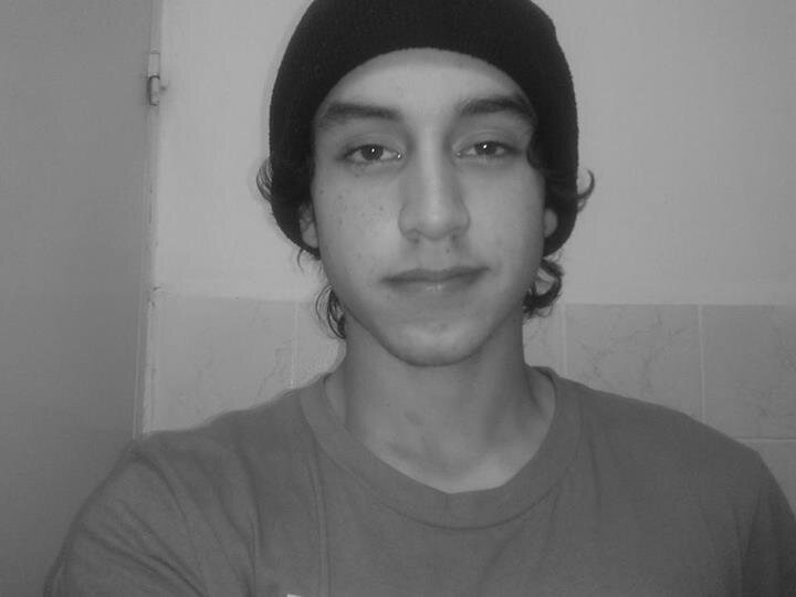 skate pro , patrocina VOLCOM , ETNIES , BAKER , amante de la lenteja, medio loko, (SE BUSCA )