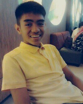 ARobbyKurniawan's profile picture. Di mana pun aku melangkah doa orang tua selalu mendampingi untuk meraih sukses ♥. MY FAMILY numberONE || murtiaarianis