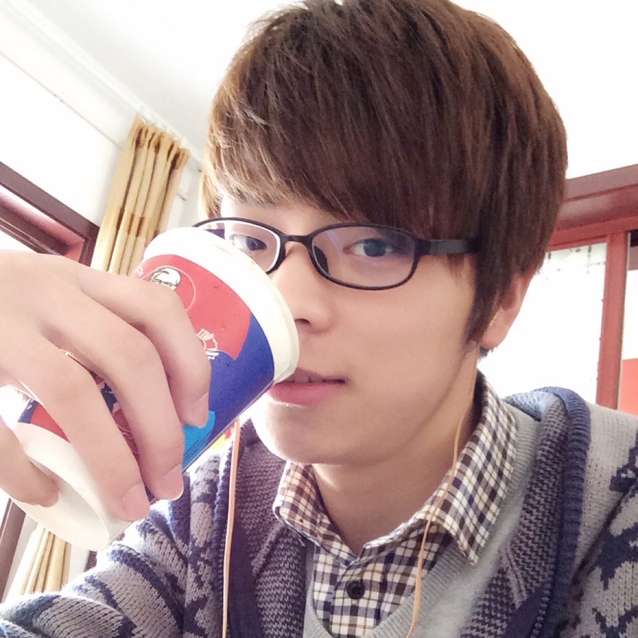 Cici437384772's profile picture. You know i really like British dramas.