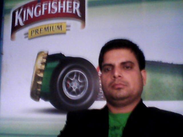 ComOlx1's profile picture. 