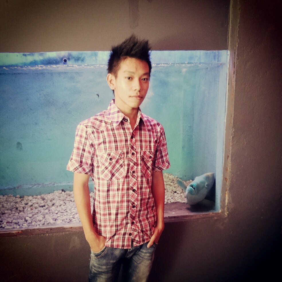 felixpranajaya7's profile picture. Wake me up when national exam ends | still jones