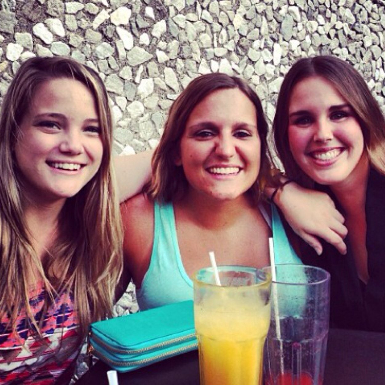 melisscardoso's profile picture. Going where the wind blows, I was born to chase the sun ☀️