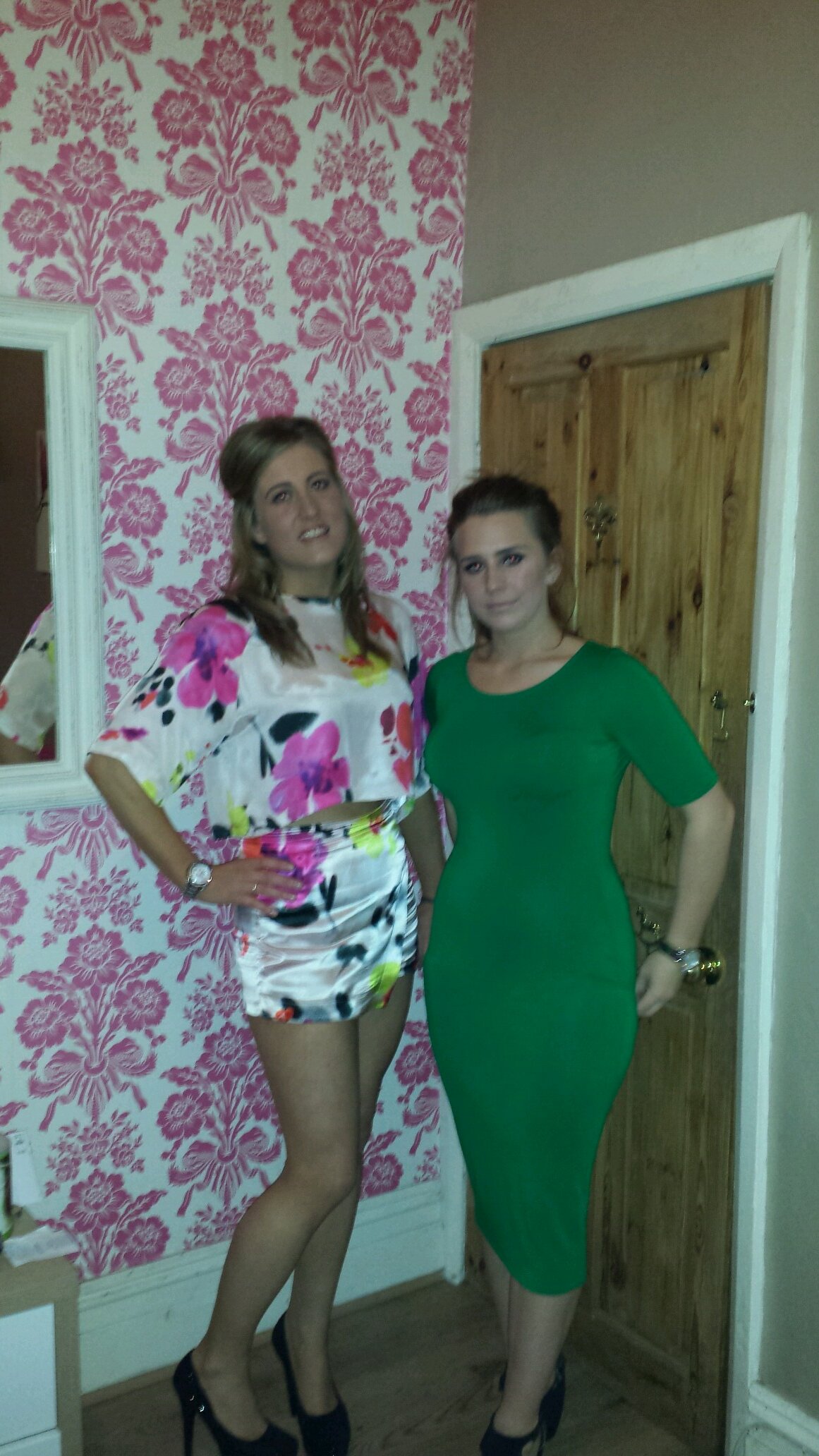 EmmyRuddick_'s profile picture. live the life you love, love the life you live..