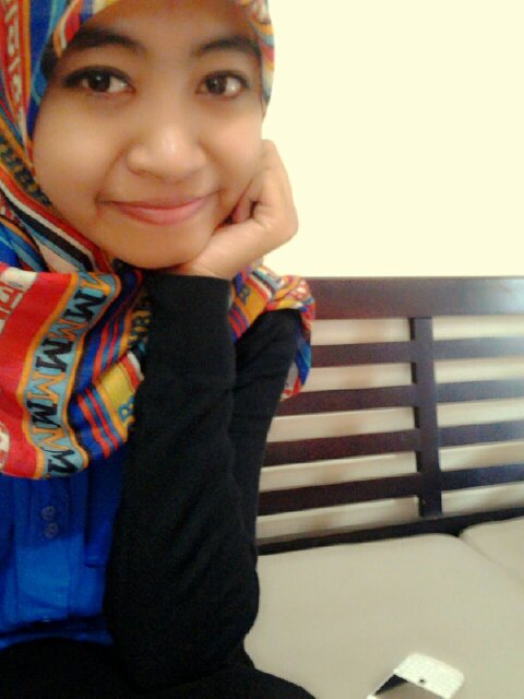 talk less do more|♥ aLLah|♥ ibu_ ayah| Kantin Umsu| anak Palembang yg besar di Medan,tapi aku juga berdarah Minang :)
