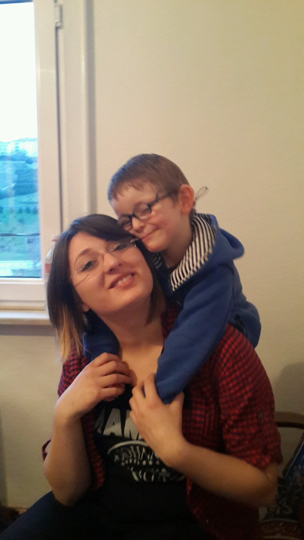 hvvsmchvv's profile picture. 