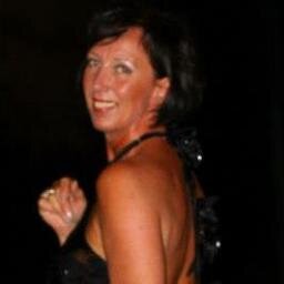 Abiti   e   abbigliamento   per  il  Tango  Argentino    per una donna       Elegante e Sensuale