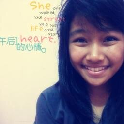 Evi Diniaryani | 29-031999 | SMP N 1 BANYUBIRU | VII A ~ VIII D ~ IX A | 
 ( ˘ ³˘)♥