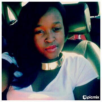 *Student* Mommy* Lover of Nice things* Ambitious*