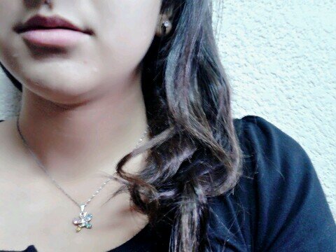 NohaymasEinas's profile picture. Joven flautista, Venezolana de corazón, amante de Dios y la música, feliz, sincera, nada normal, MUY DIFERENTE, y no busco chanceos, FIN.