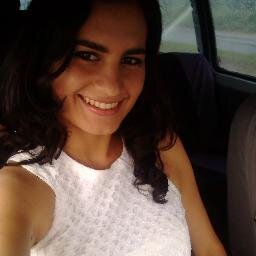 DaliaLaFlor's profile picture. Estudiante de Arquitectura.
Amante de los animales.
Diseñadora de accesorios divertidos.