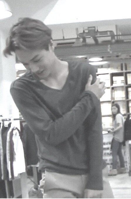 Roleplayer of  Kim Jongin. Don't ever disturbing my pretty cat @baeshueji.