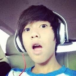 Follow Me! PLEASE!!! (  ͡Ơ̴͡ .̮ Ơ̴͡ )* I Love CJR... I Love Iqbal CJR :* .Follow -- @farahsauvika213