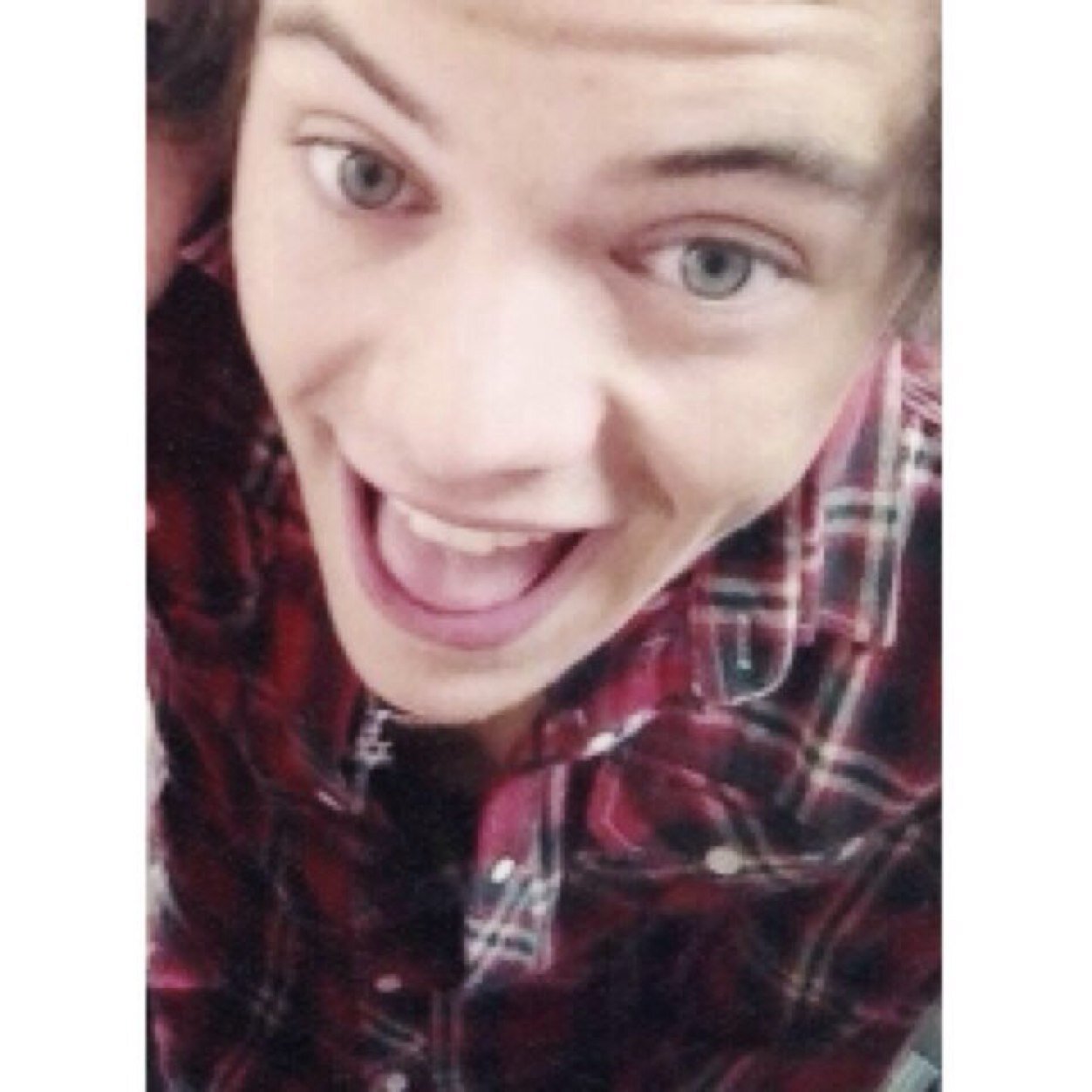 i have this thing for boys with dimples. || otra mnl 3-21-15 || harry mnl 4-1-18