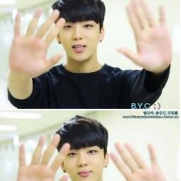 อันยองครับ ผมยูยองแจ เสียงหลักแห่ง BAP. อยากรุ้ไหมว่าผมเป็นใคร? I'am Just Bot, Not Real ;) ถ้ารู้จักกันเอาแอคเรียลไป #SU
☆ Support my Real.☆ 〖☆@BAP_Youngjae☆〗