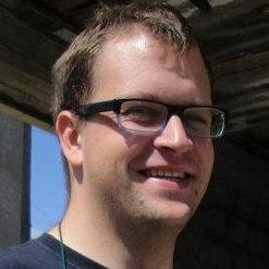 Passionate about self-development and education, trainer & facilitator, Geek & co-founder of @TrainedOn