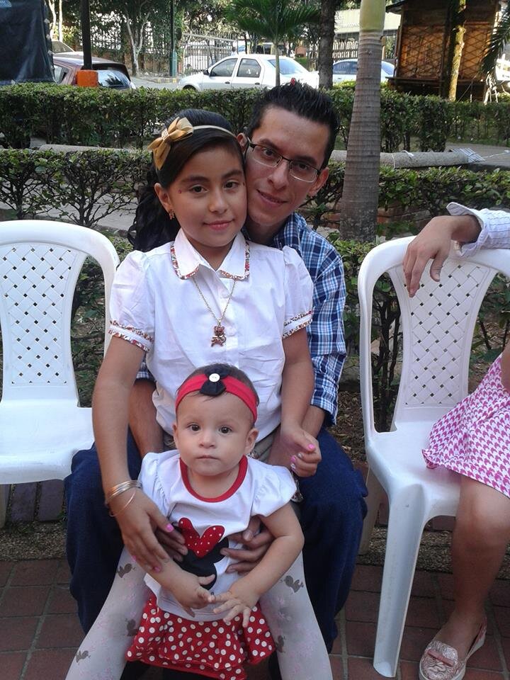feliz y me vale el resto