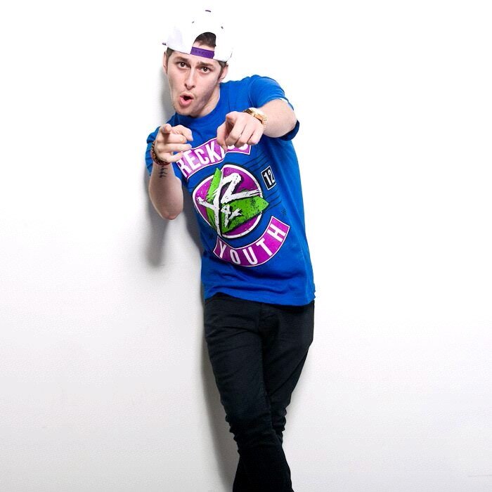 Ada
        One Direction # Midnight Red # ROOM 94 # SHINee # Janoskians # Jedward # The Vamps # Before You Exit = MY LIFE # POLAND