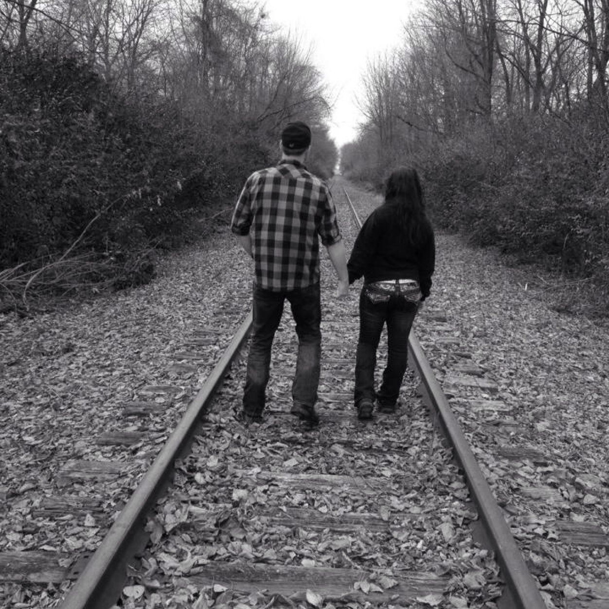 countrygirl1305's profile picture. Country; Vol. Firefighter; EMT; CNA; Horses; DCG. ❤️