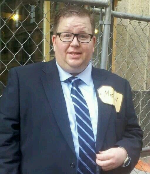 Veteran, volunteer, lobbyist, helps anybody however he can. #VeteransDay