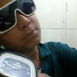 '' EU NAO ME IMPORTO COM O QUE FALAM  DE MIM , PALAVRAS NAO ME FAZEM CAIR''