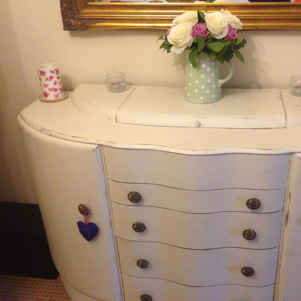 Upcycling, Recycling and Refurbing preloved old and modern furniture.