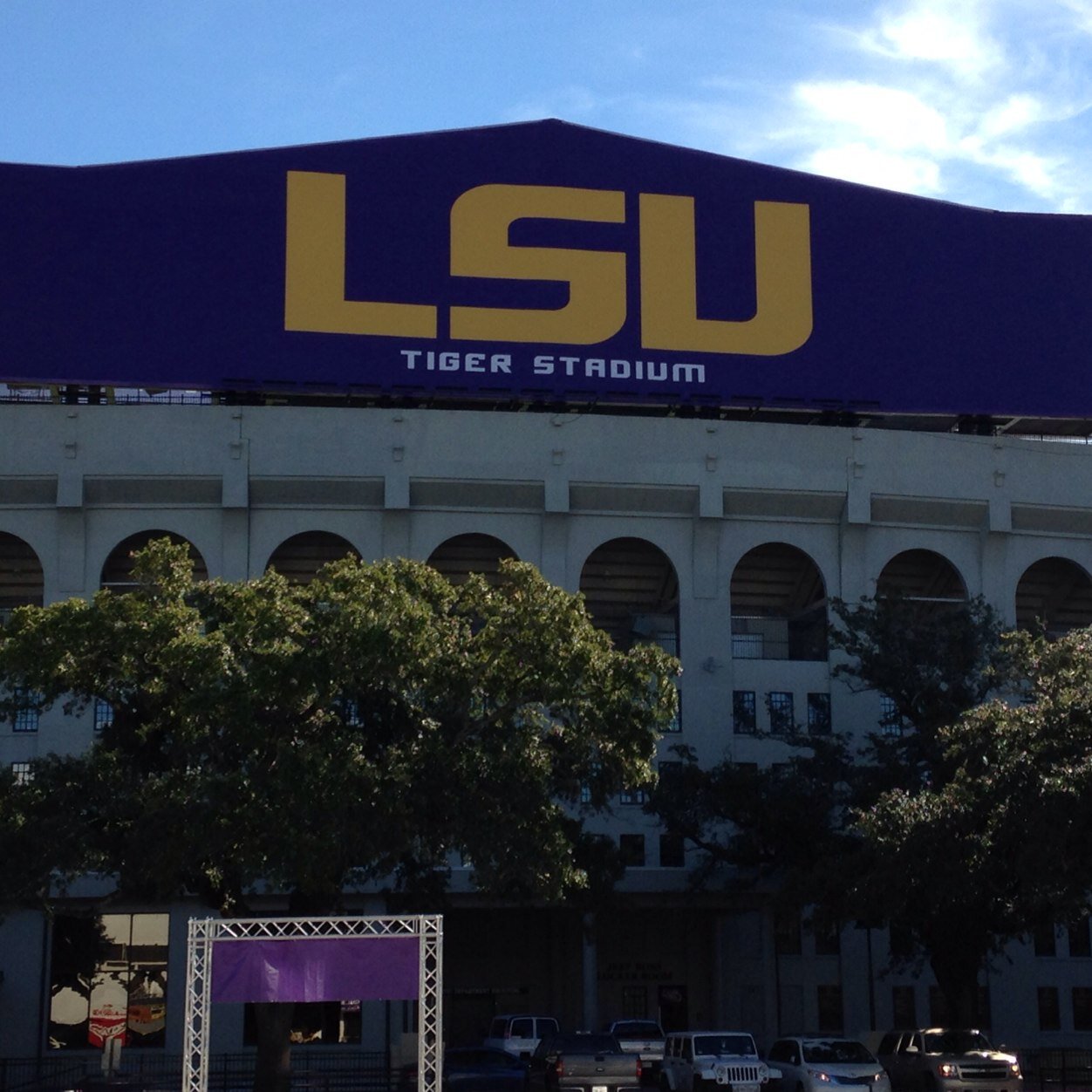 Aucoin01's profile picture. Father of 3 boys. GEAUX TIGERS WHO DAT!