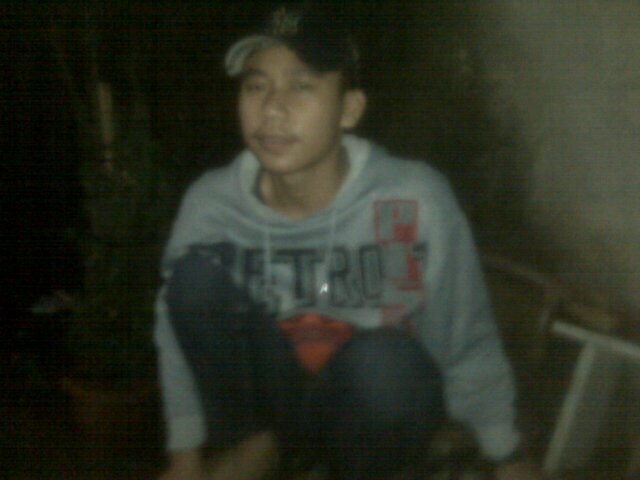 bersyukurlah saat bestatus single, agar Tuhan memberimu pasangan yang baik (ง'̀⌣'́)ง