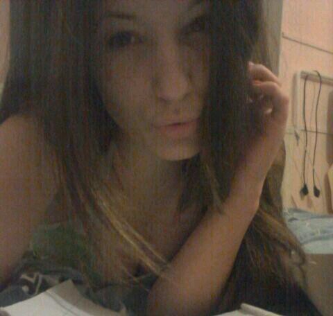 CsRebeka's profile picture. 17 years old | Avicii, Martin Garrix, Wiz Khalifa, Hősök, Essemm |