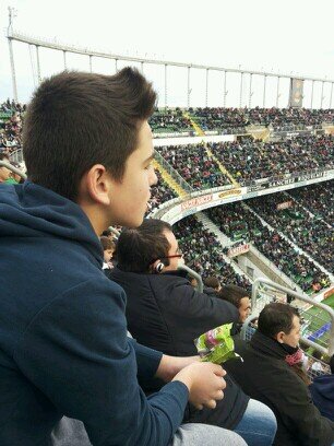 juanmarbau8's profile picture. cada vez que cometas un error, mételo en el bolsillo y sigue hacia delante