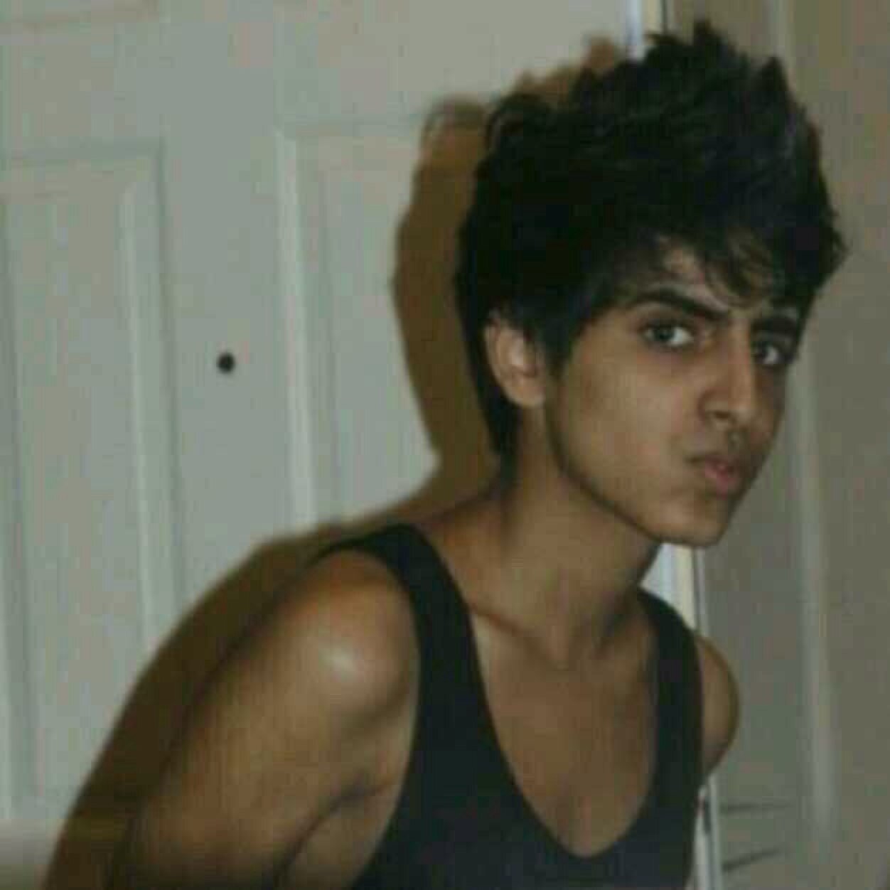 بوي زوز سنقل ومابي نفسيات في المريخ