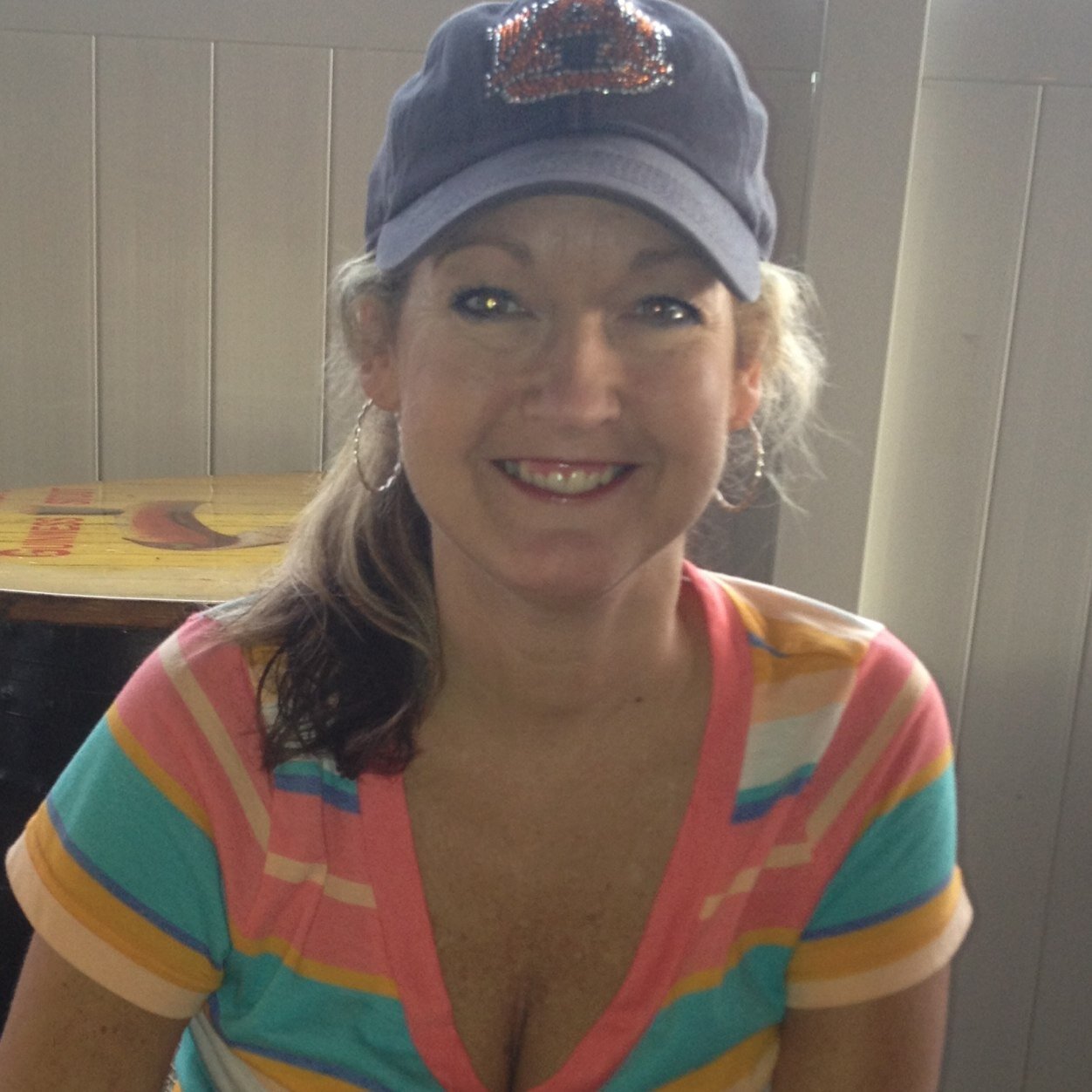 ❤️ Auburn Tigers, Dogs, Family and Friends, Country Music ❤️