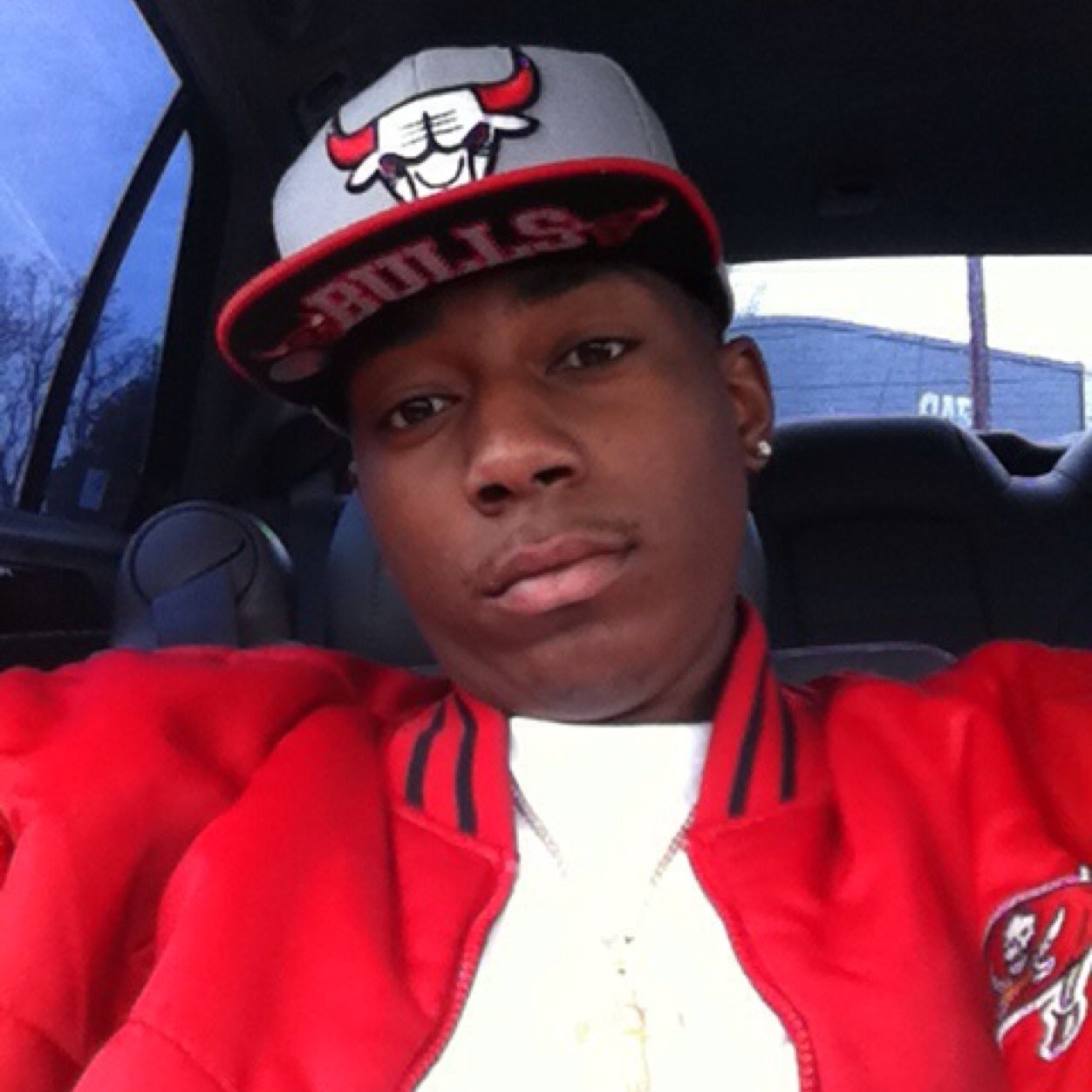 #Team Iphone #TeamAquarius# 
#Team Ambitious #Team Get Money
#Team Stay Real #Team Keep It 1000%