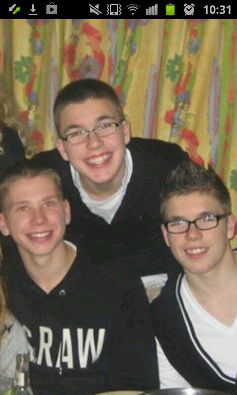 16 | Zaandam | 075 | Always Hardstyle | Wiz Khalifa | αjαx | Love voor mn familie en vrienden