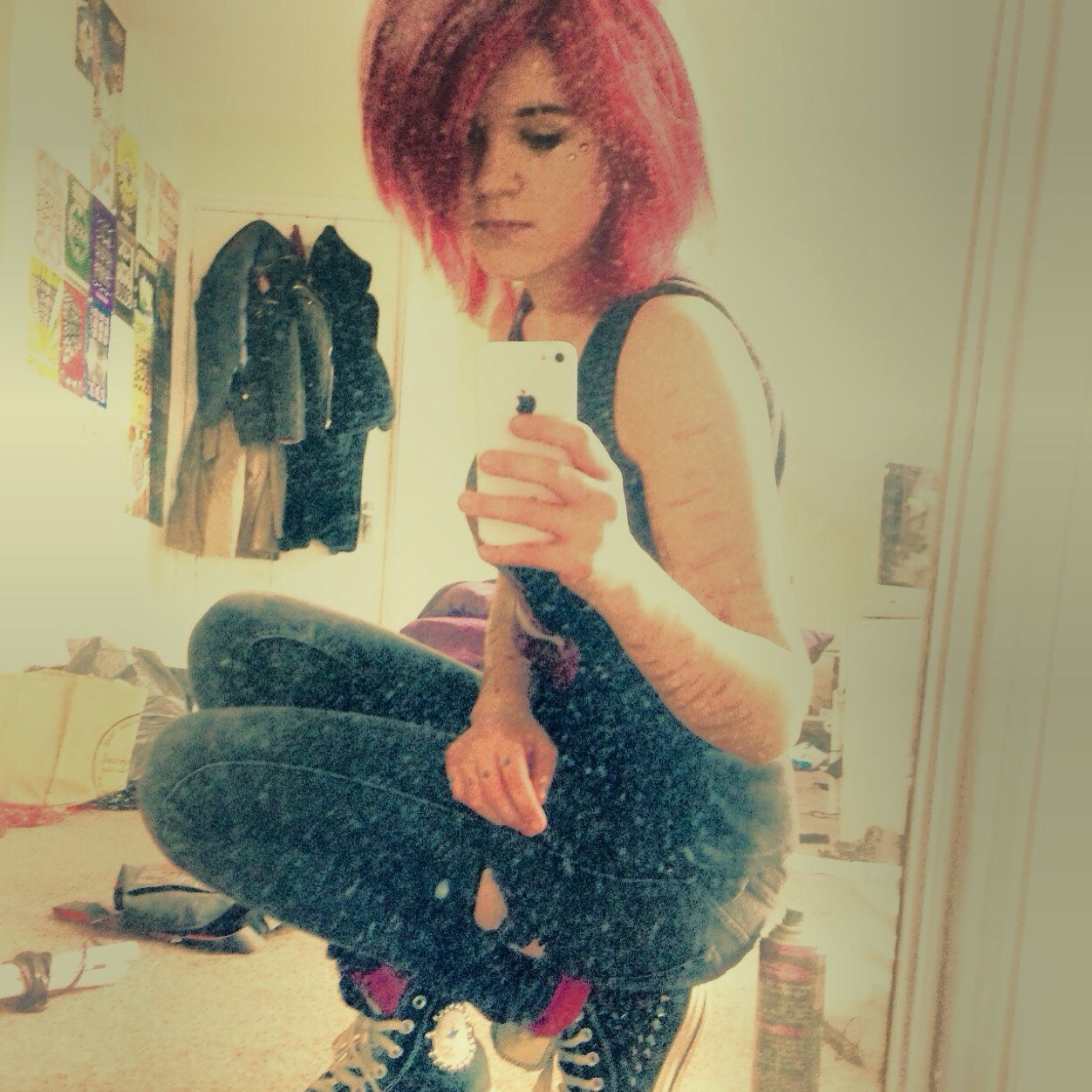 Follow me on instagram @emolocious96 :3