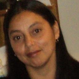 mujer de esfuerzo, chilena de tomo y lomo