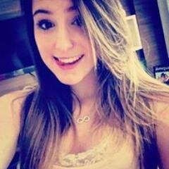 TE DEI FOLLOW GRÁTIS. NÃO PRECISA ME SEGUIR DE VOLTA É SÓ SEGUIR A @LIEDRS E @belieberjb110 QUE ELE(as) VC SEGUE DE VOLTA