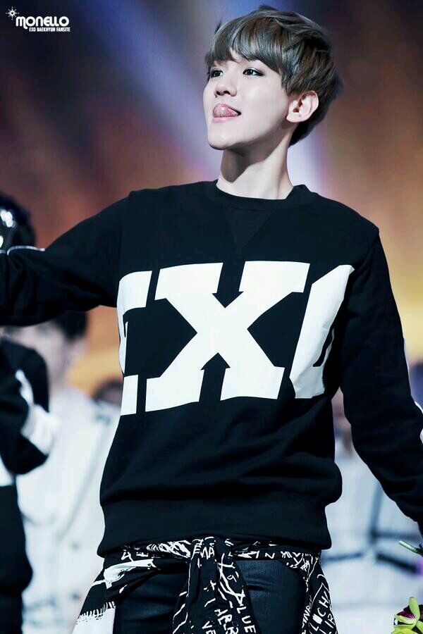 ©1992 || ChanBaek w/ @park_derpyeol Noona bawel @KimTeyeon