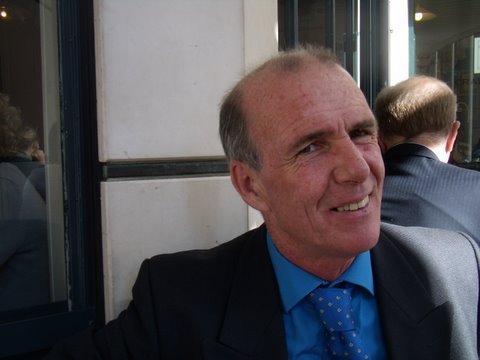 MichaelNoone's profile picture. Investor and lateral thinker. Dodging the bullets and brickbats. Gold, silver, commodities, passports and residencies. Be prepared.