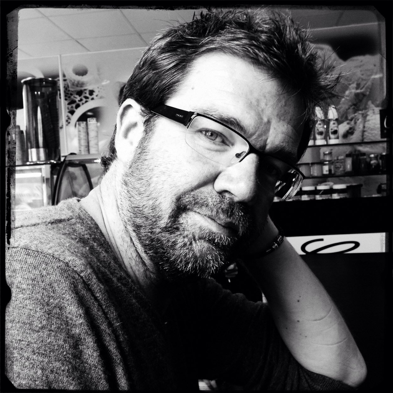 RoundWave's profile picture. Creative Director