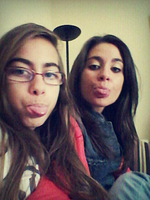 Lauratorres2001's profile picture. 