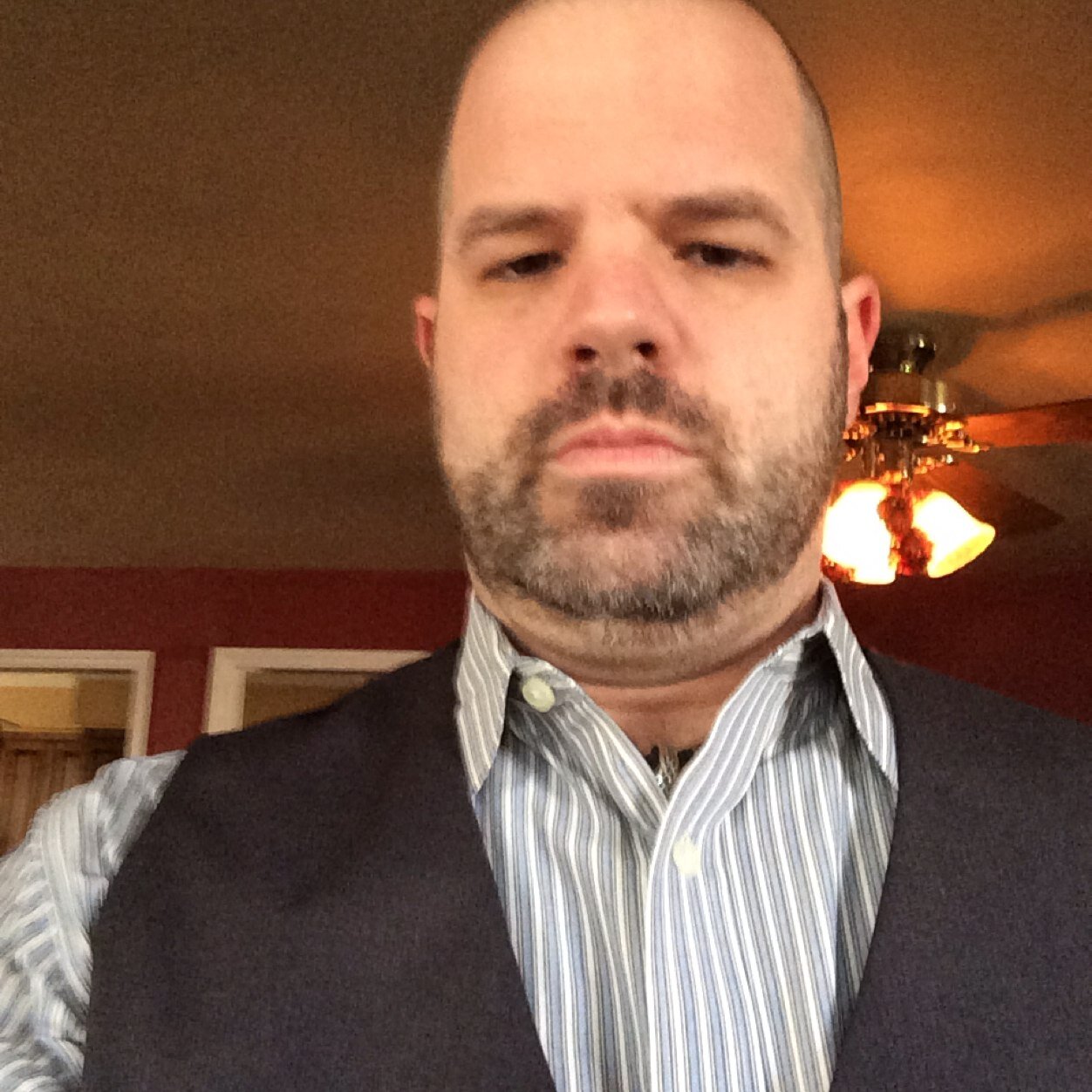Bartender, Manager, Student, 7th gr. Soc. Stud teacher always moving, always working. Avid sports/fantasy sports fan, love to run, live to run, technology freak