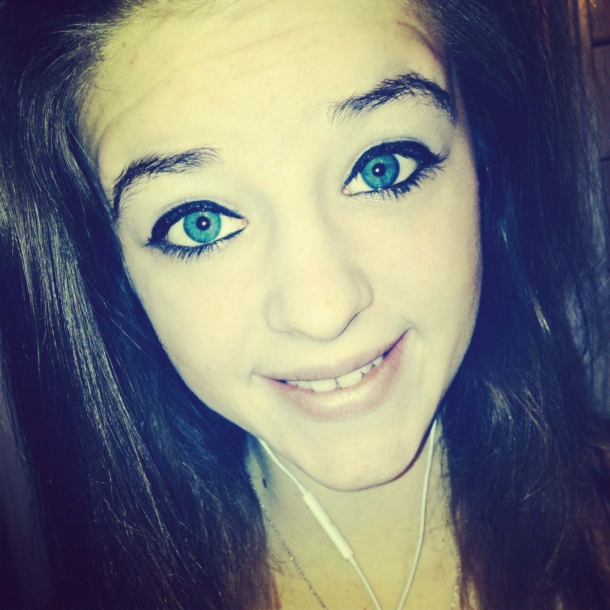 God Is Amazing. Follow me and i follow back. If your reading this. Go ahead an follow me on insta. Keep_Calm_And_Adore_Me